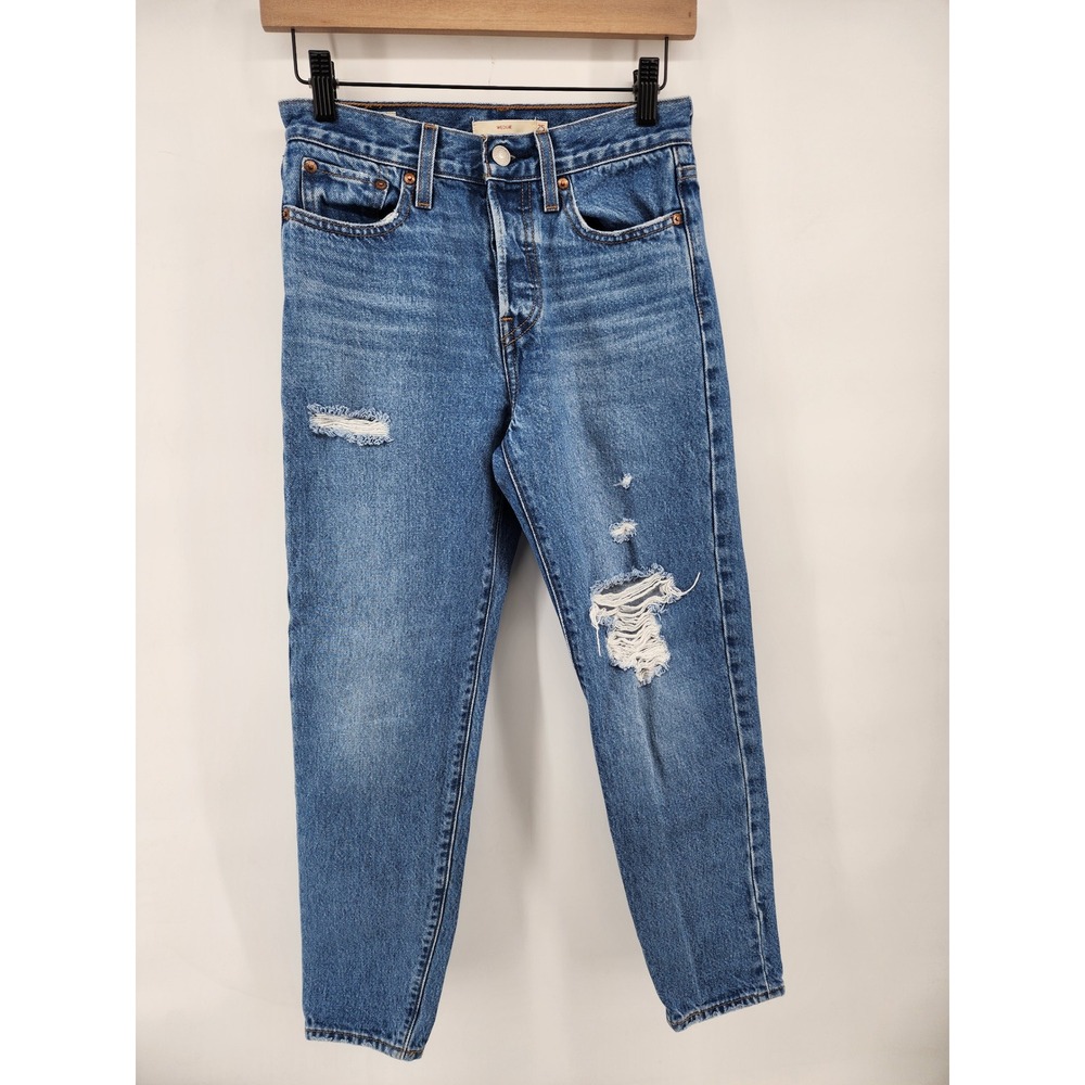 Levi's Premium Wedgie Straight Distressed Blue Jeans 25